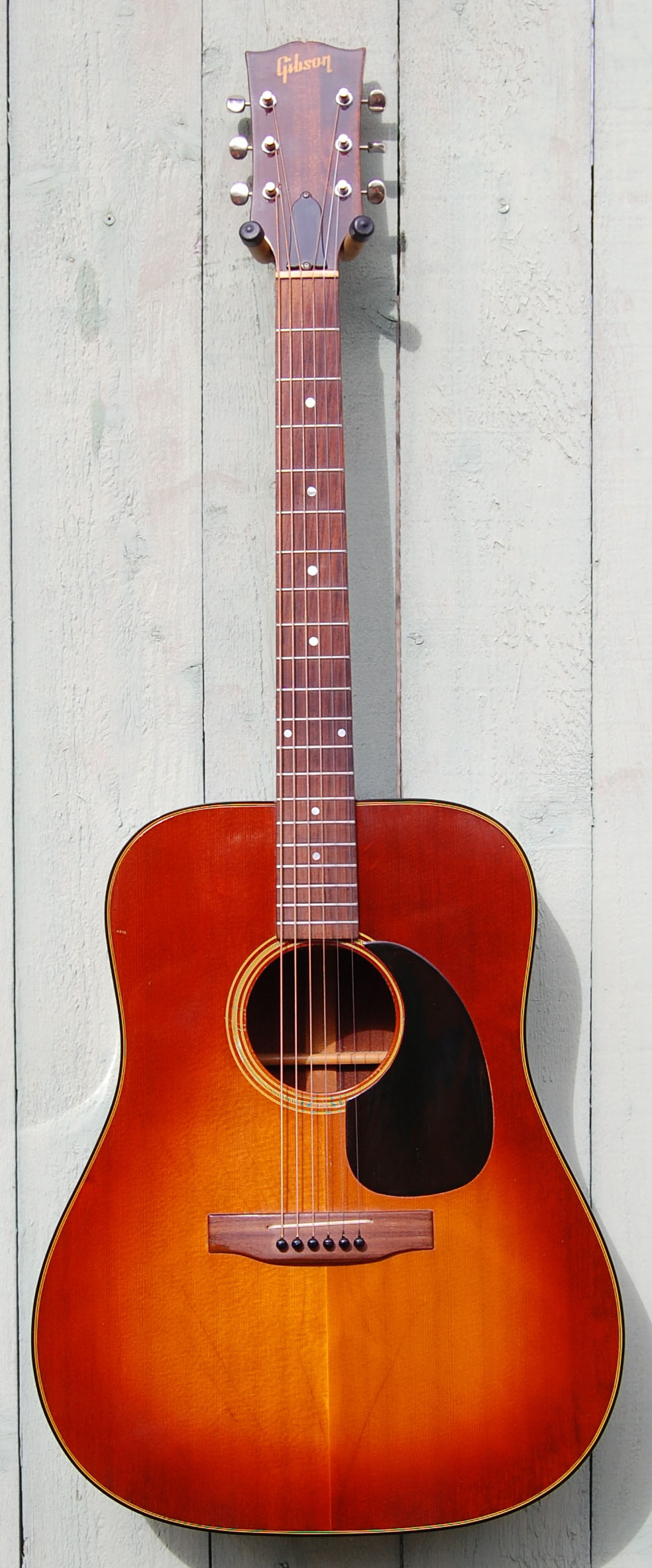 1970 Gibson J45