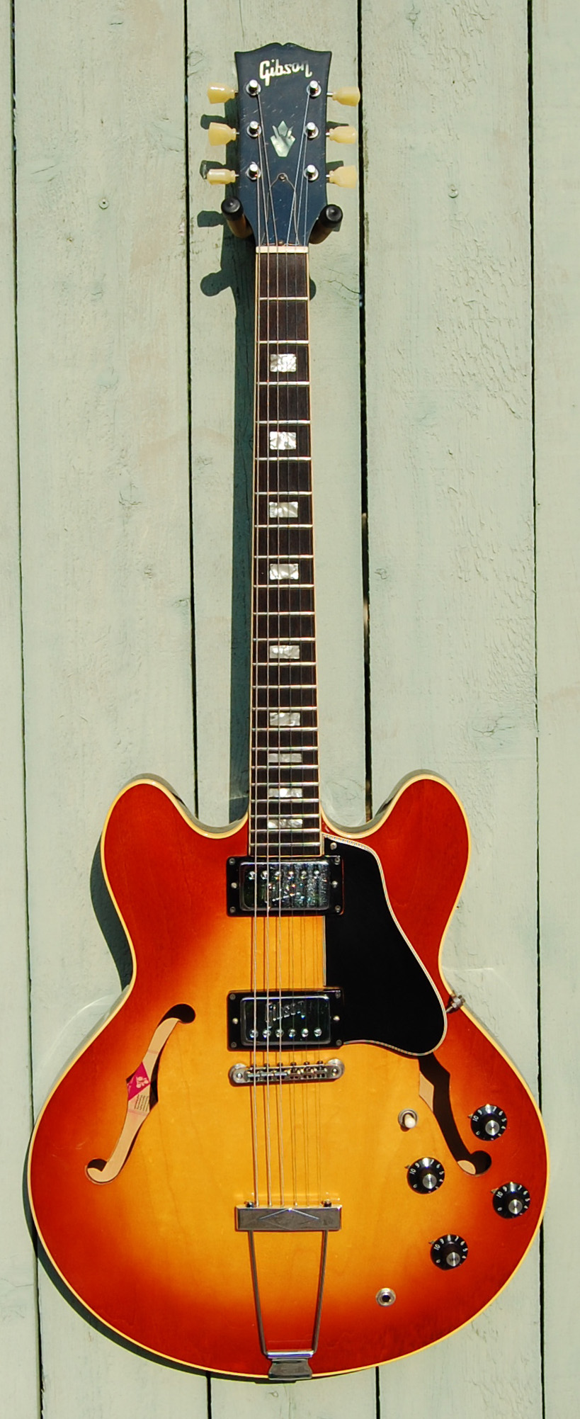 1972 Gibson es 335